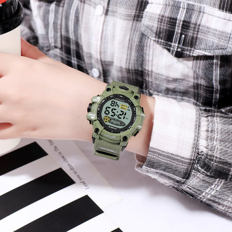 SYNOKE 9036 Sport kinderhorloge Waterdicht Datum Week Display EL Licht 12/24 uur digitaal kinderhorloge